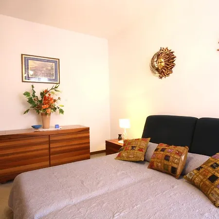 Tiepolo Apartament *